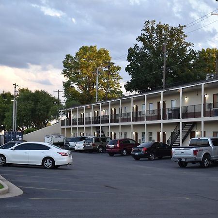 Town House Inn Cape Girardeau Exterior photo